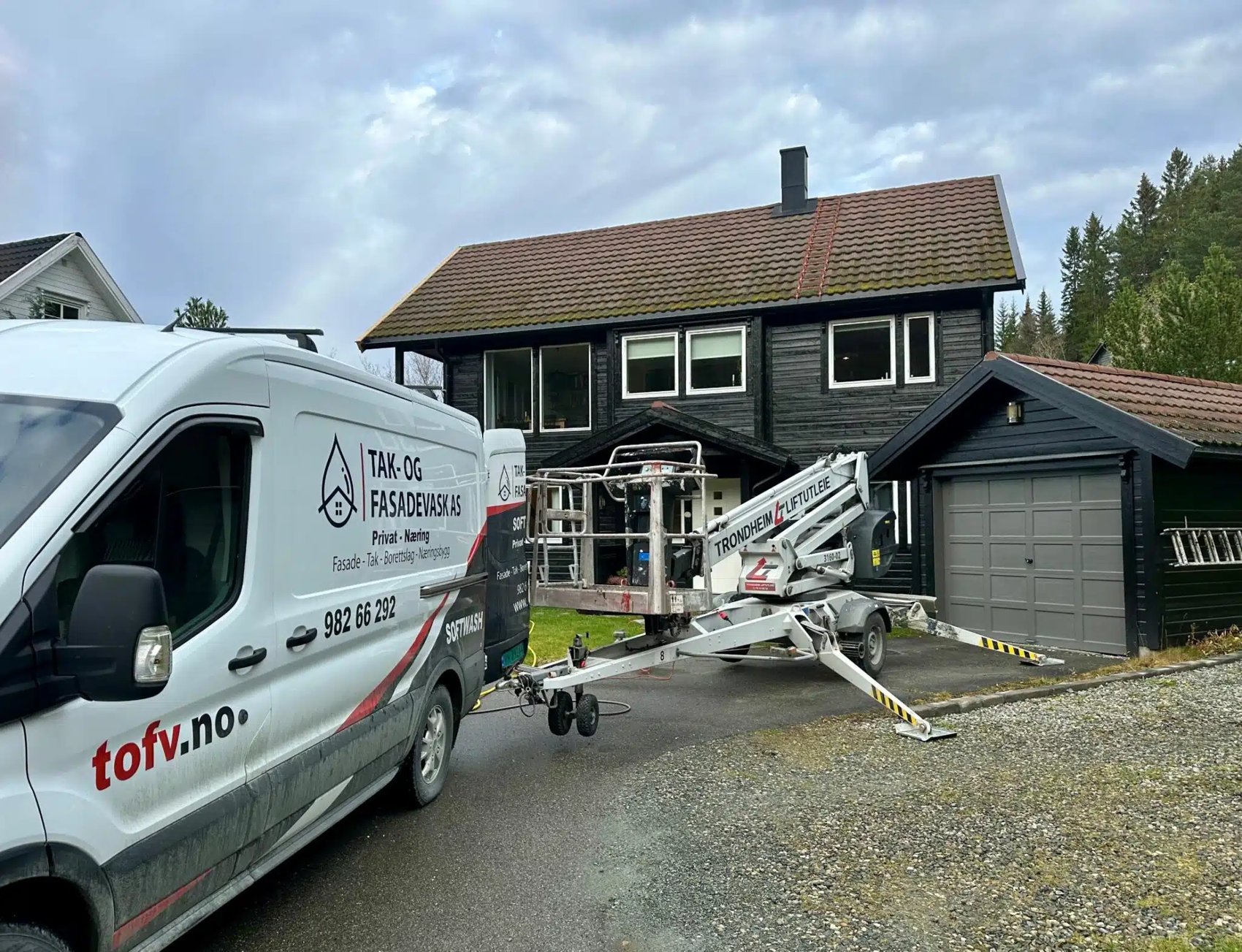Foto fra Tak- og Fasadevask AS